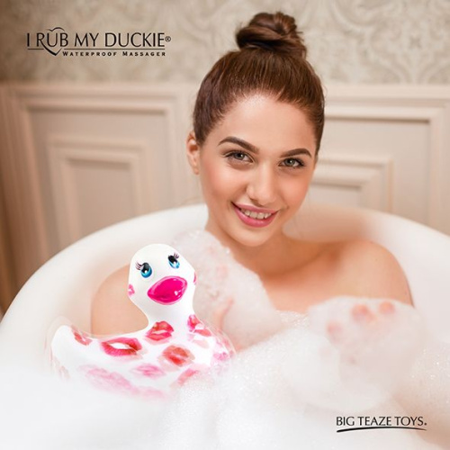 Big Teaze Toys I Rub My Duckie Romance 2.0 -  вибратор уточка, 9 см (белый с красным)